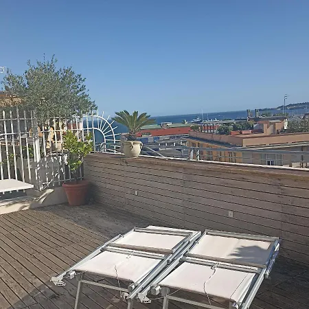 公寓 Casa Palmira 斯培西亚